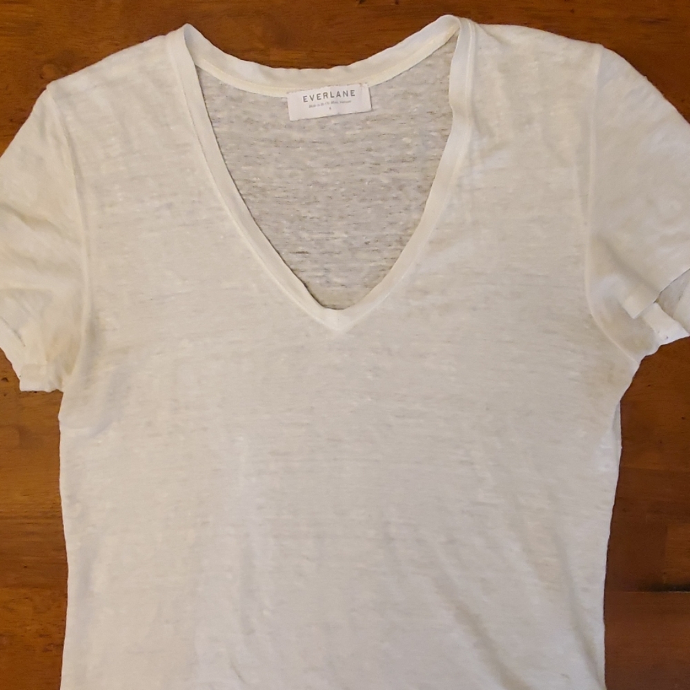 🌱Bundle 3  for $21🌱Everlane White Linen Top